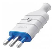 Enchufe Macho Volante 2P+T 16A Gewiss