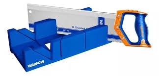Serrucho Costilla Con Caja 12" Wadfow